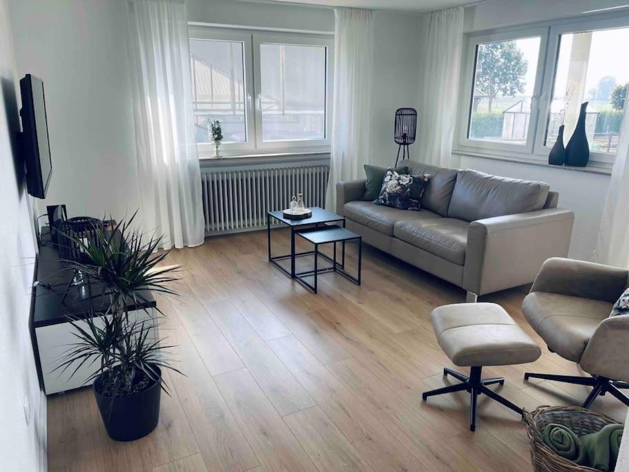 Ferienwohnung Hilda Uttenweiler ภายนอก รูปภาพ